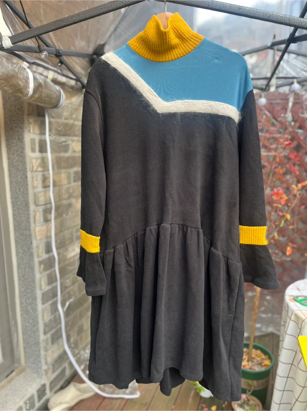 배색 포인트 롱 원피스