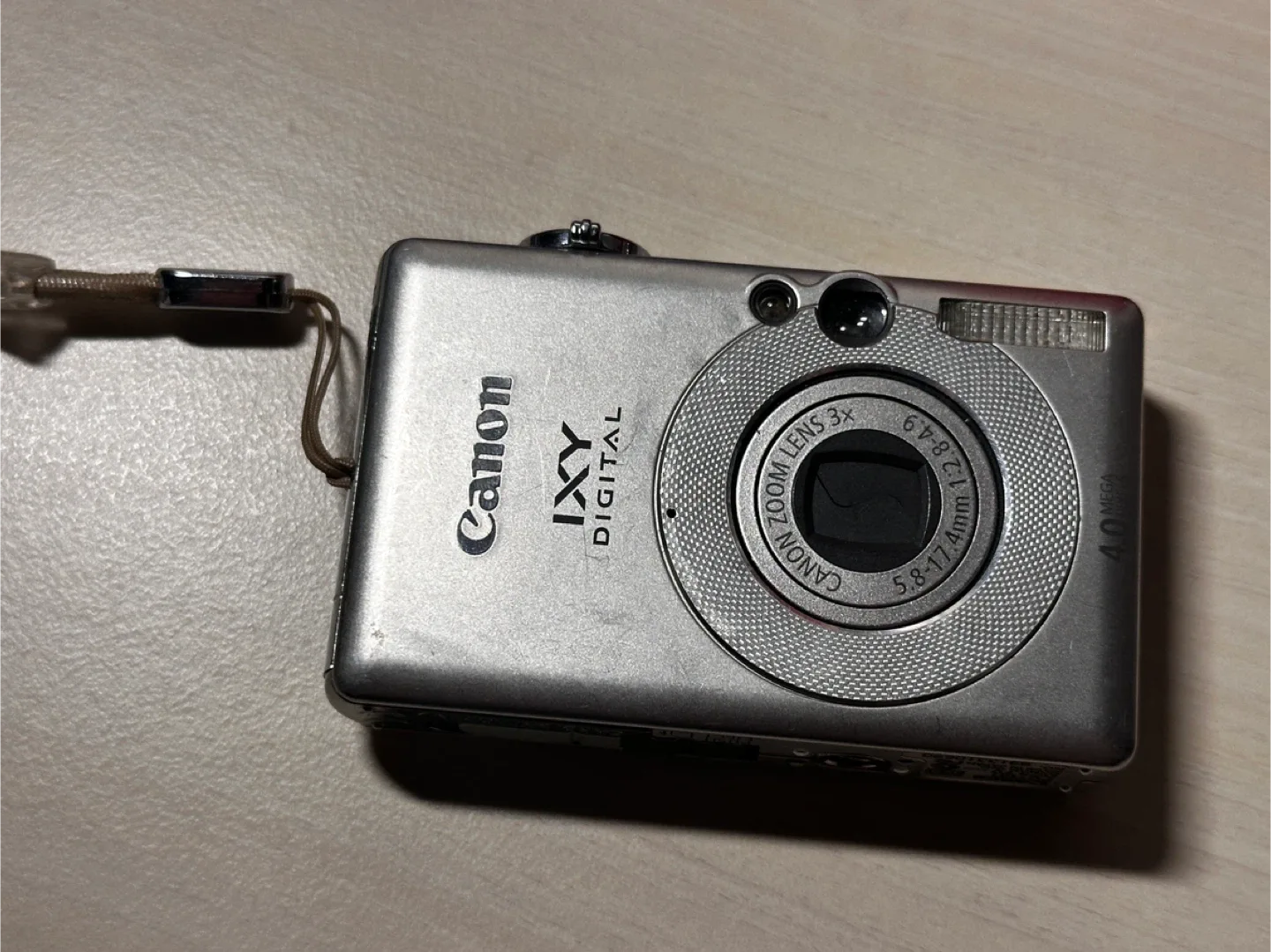 Canon IXY DIGITAL 50