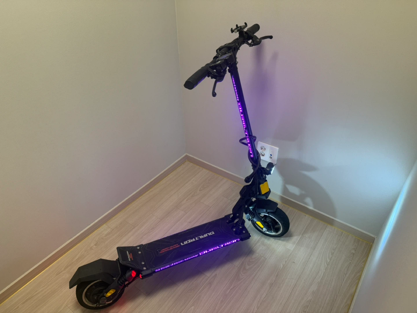 듀얼트론 미니ex 롱바디 52V 15.6ah 판매