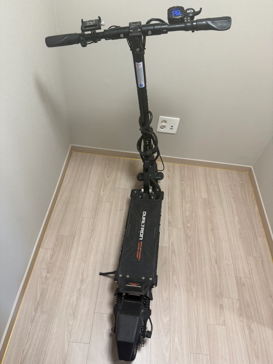 듀얼트론 미니ex 롱바디 52V 15.6ah 판매