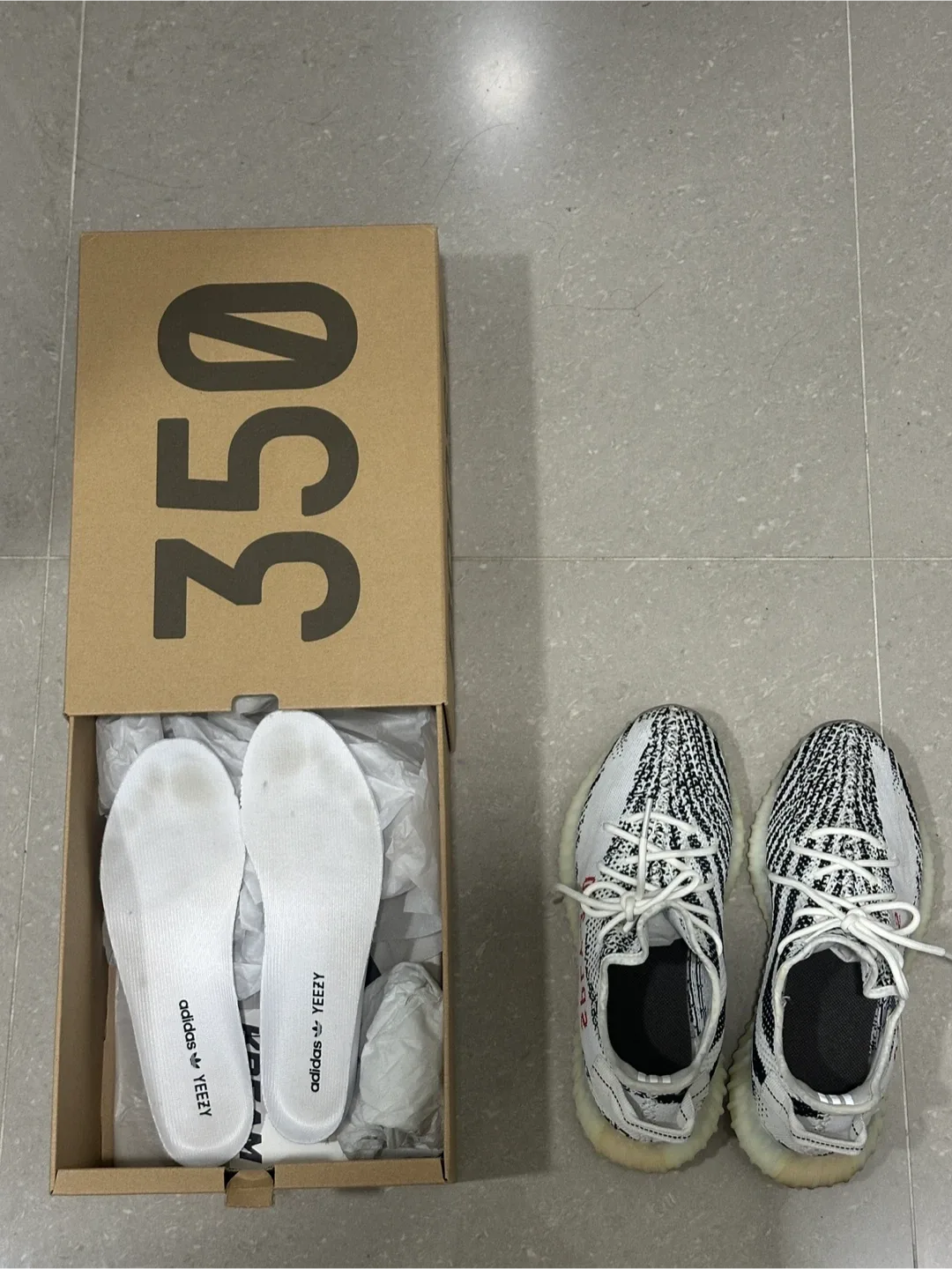 [280] 이지 부스트 350 V2 지브라