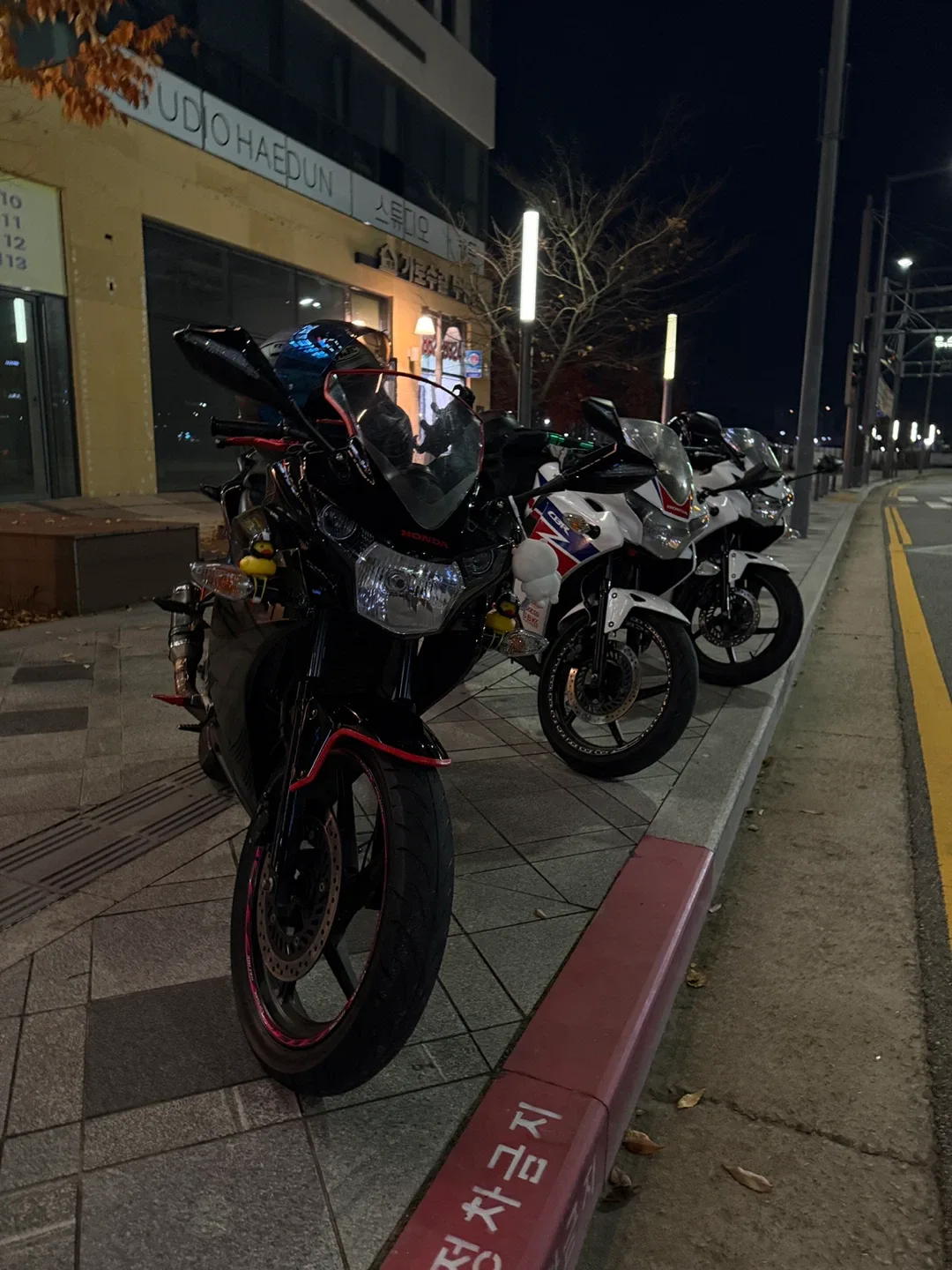 2017 혼다 CBR125R 오토바이