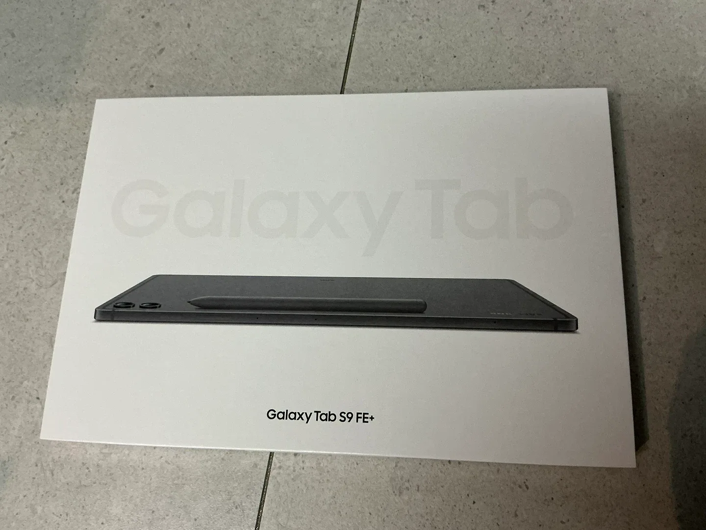 갤럭시탭S9 FE 플러스 12.4 WIFI 128GB 미개봉 새제품 팝니다