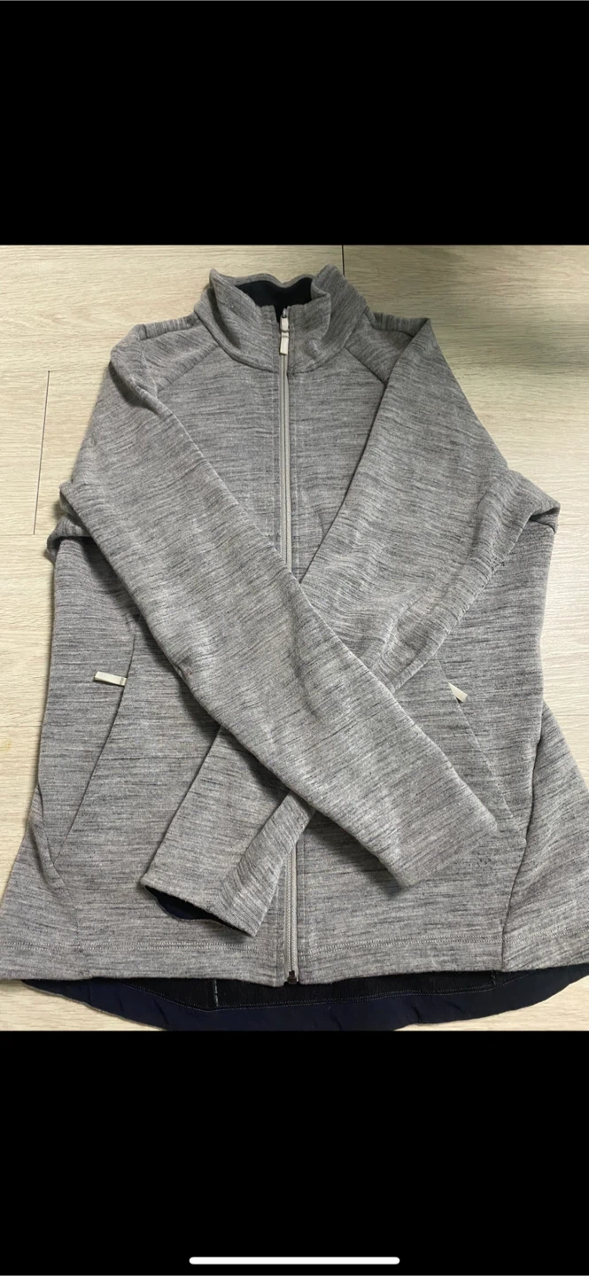 아크테릭스 후리스 M