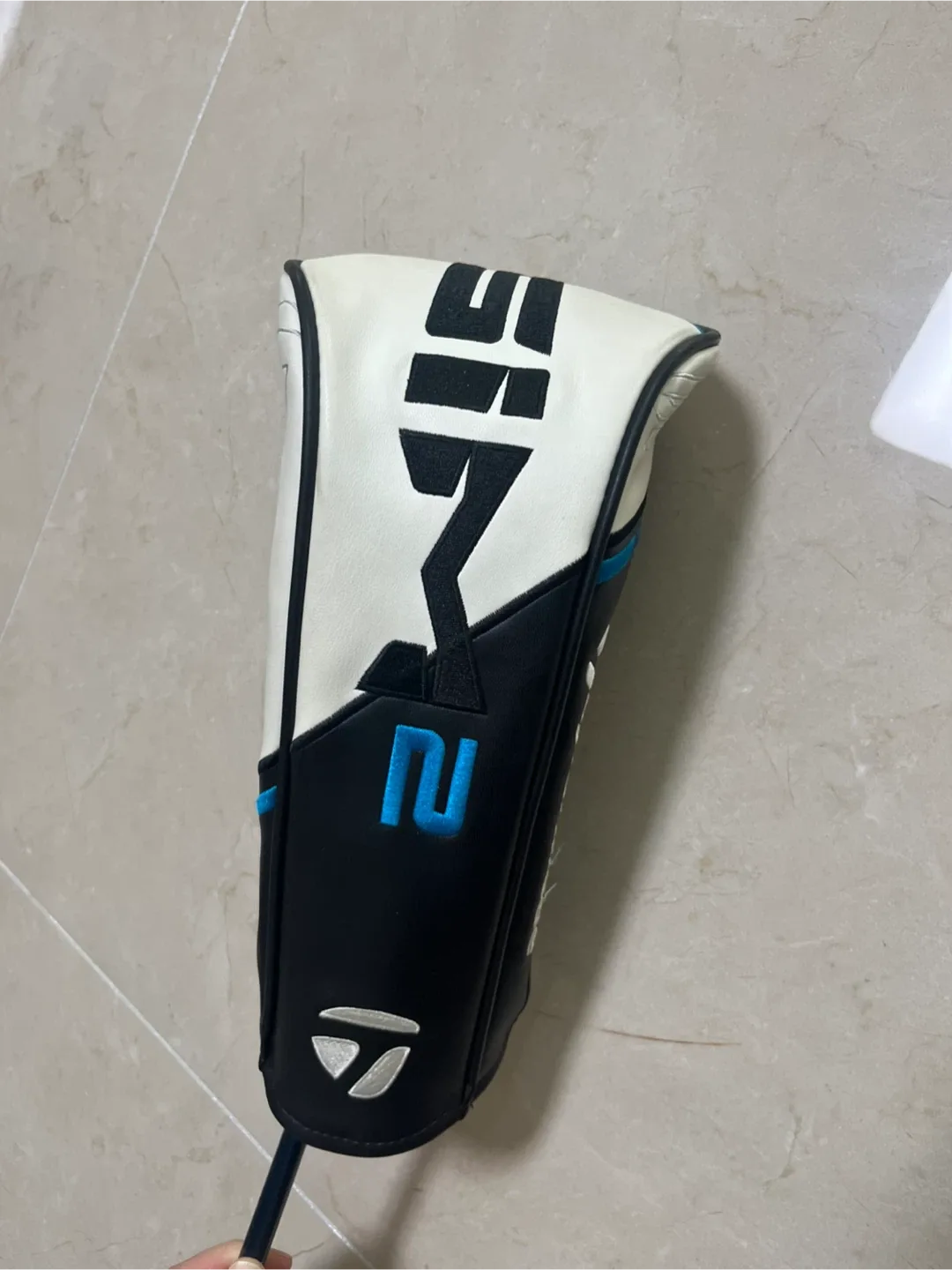 테일러메이드 SIM2 MAX 드라이버 9.0