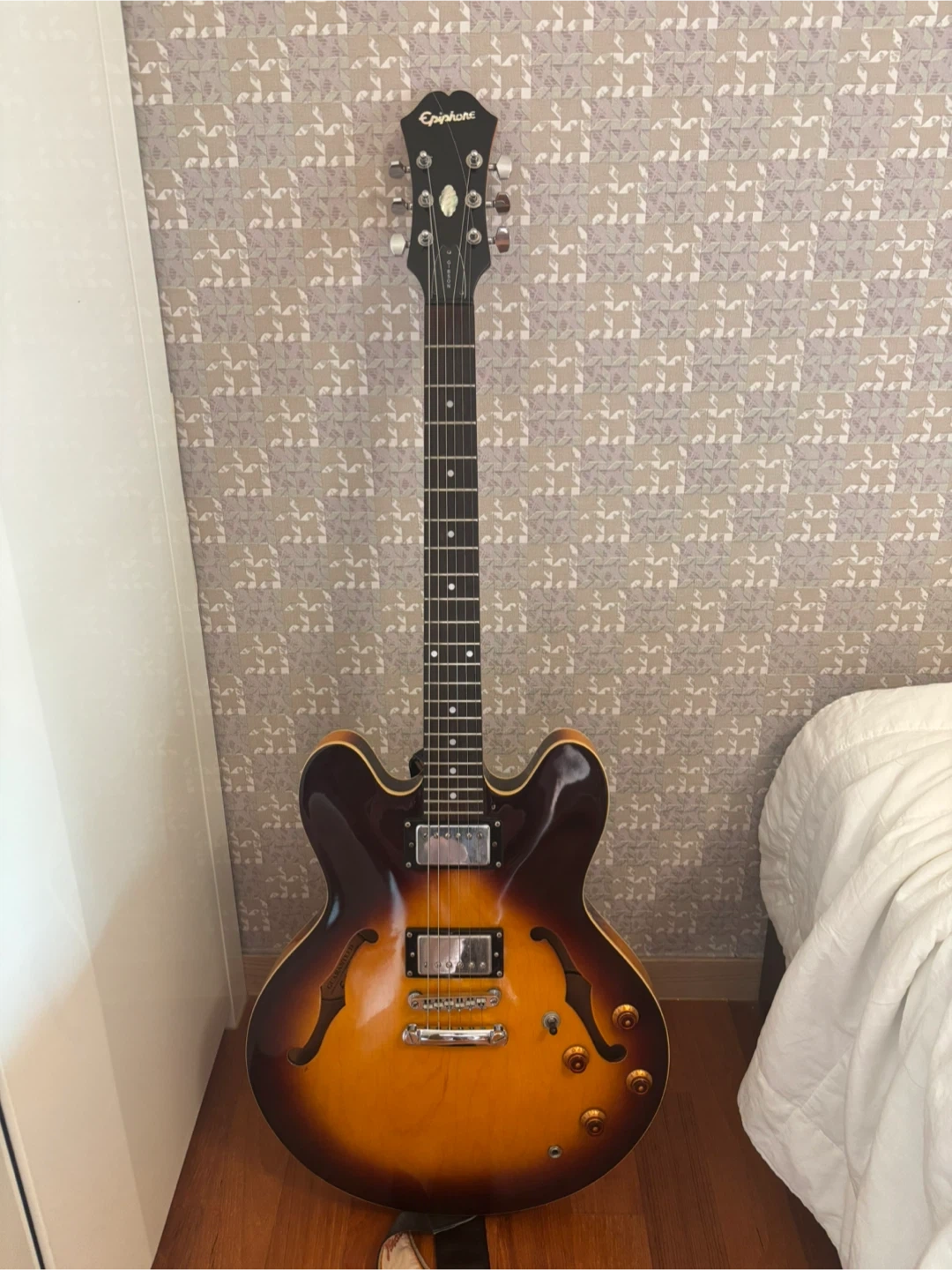 에피폰 ES-335 빈티지 썬버스트