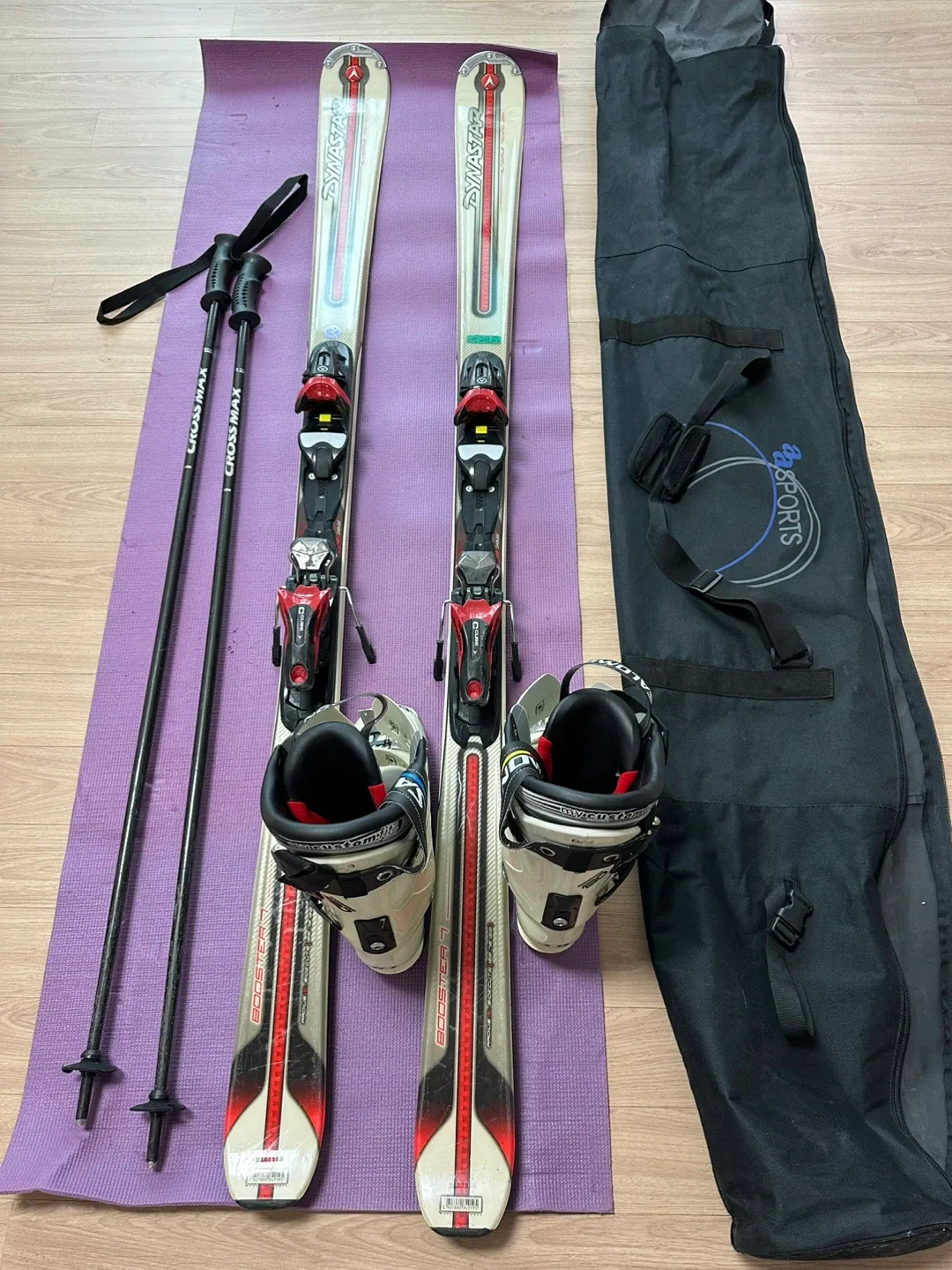 Dynastar 스키 170, Salomon 부츠 265 세트