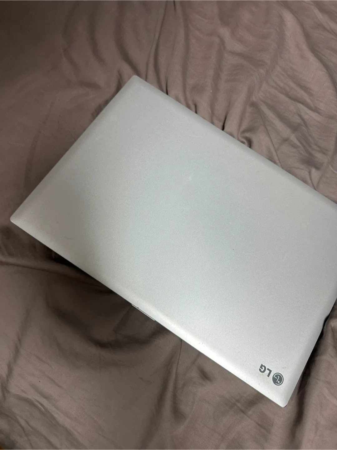 LG 노트북 i5 4GB RAM 112GB SSD