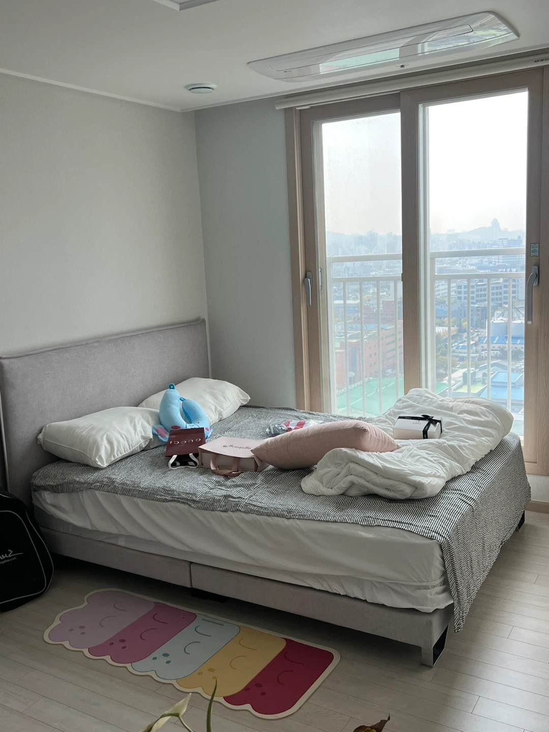 시몬스 뷰티레스트 매트리스 + 스테이앤모어 프레임 Q사이즈 | 가구/인테리어 | 당근 중고거래