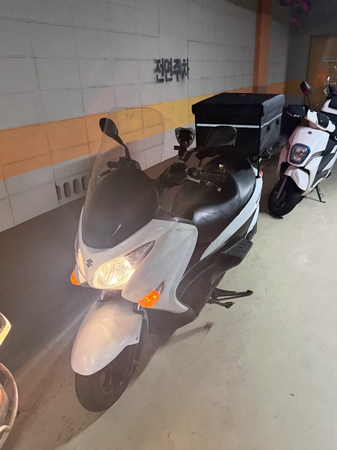16년식 버그만 125cc 급처