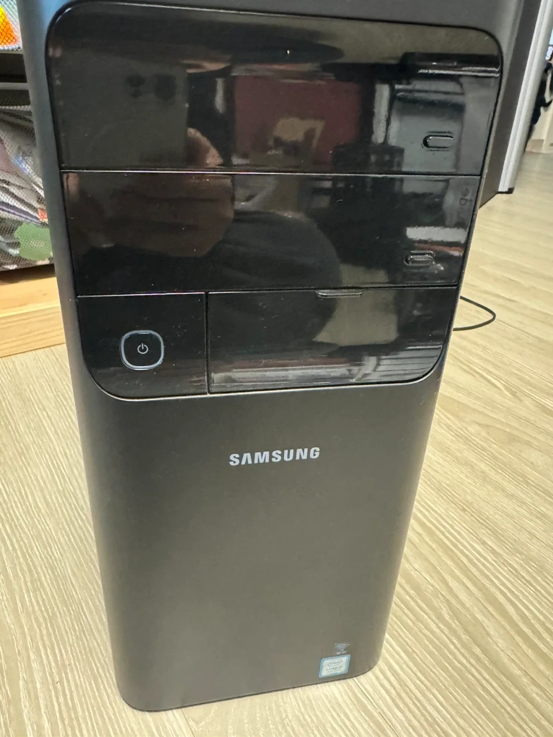 삼성 데스크탑 DM500T9Z i7-9700 16gb 512g 1050ti