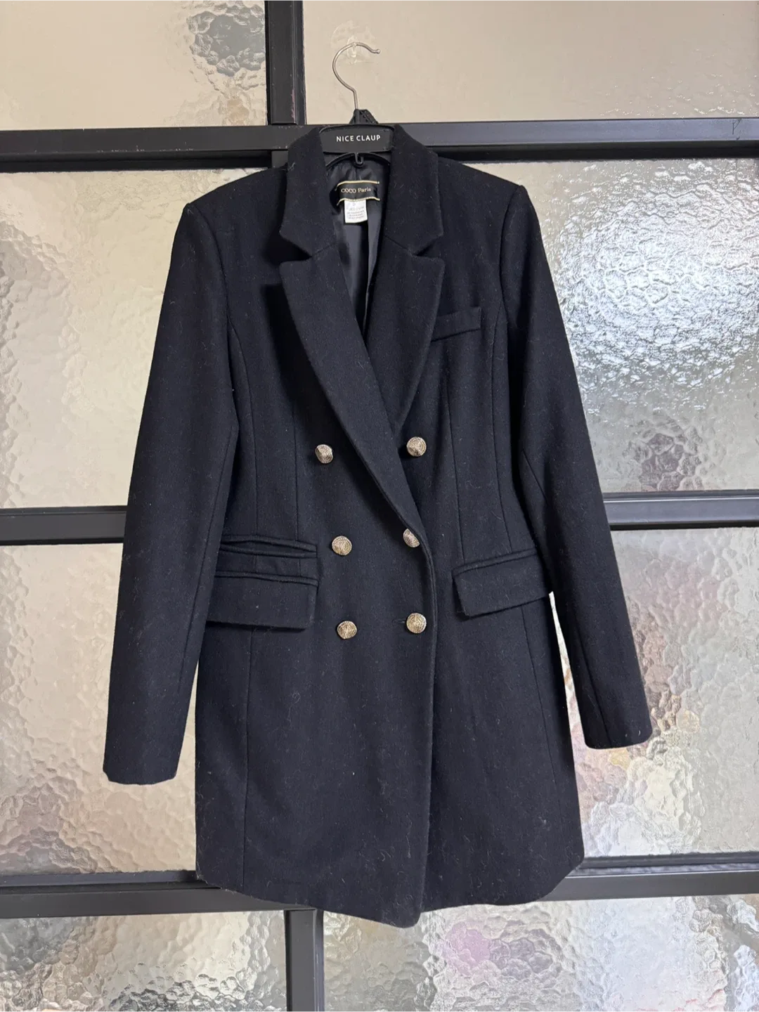 COCO Paris 블랙 더블 금장 울코트