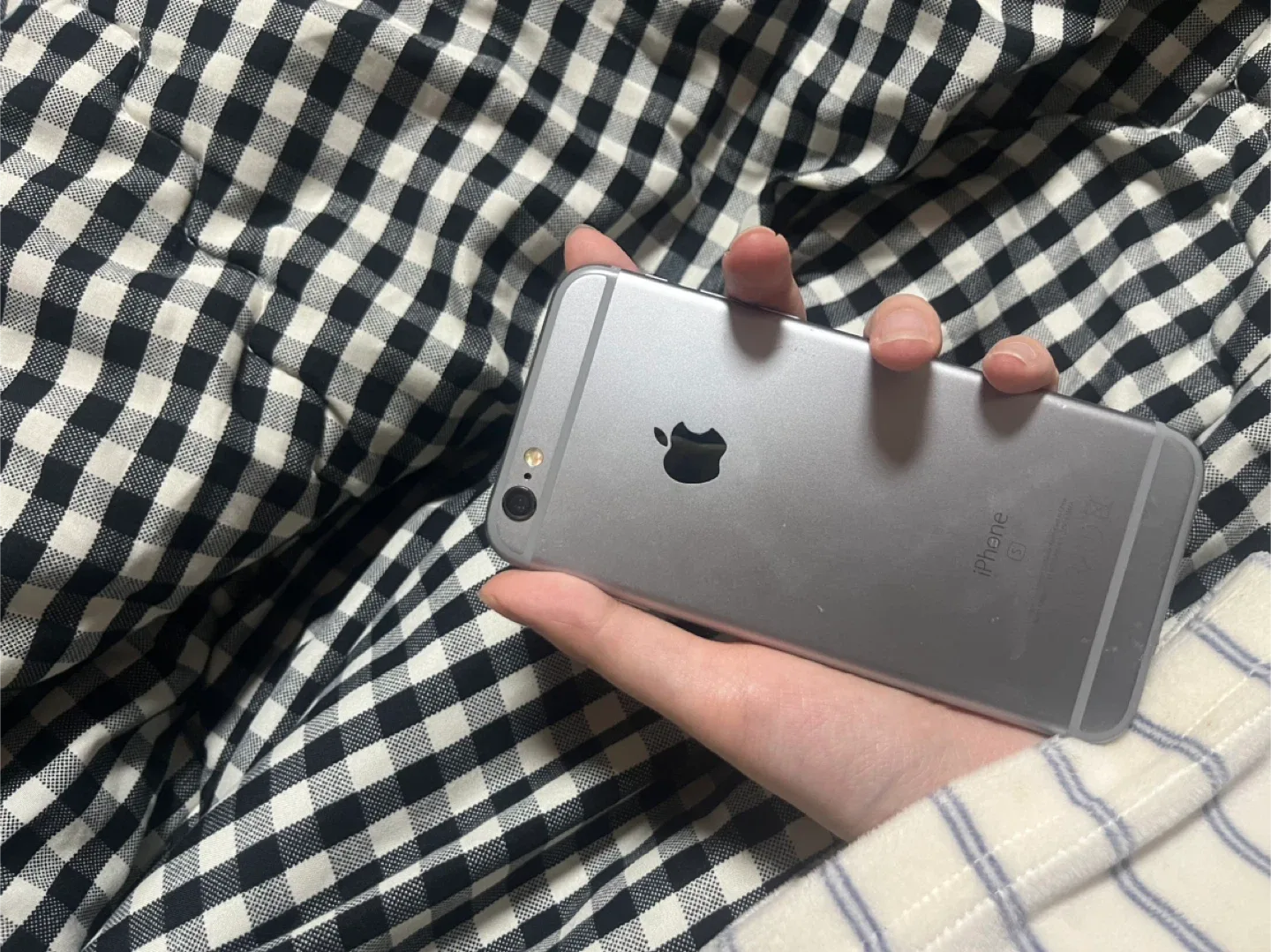 아이폰 6s 스페이스 그레이