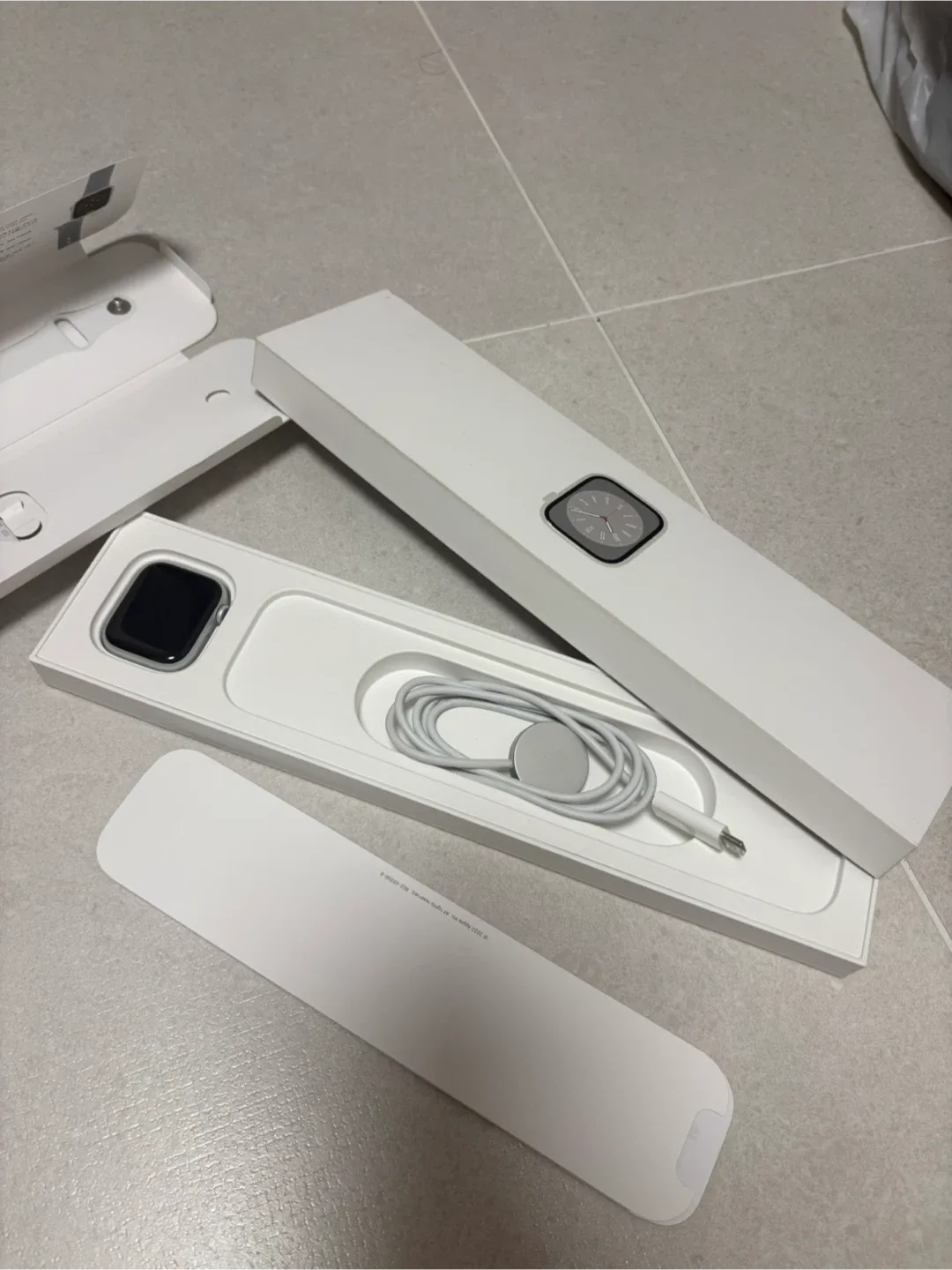 애플워치 시리즈 8 41mm gps 배터리성능 100(새제품이나 마찬가지)