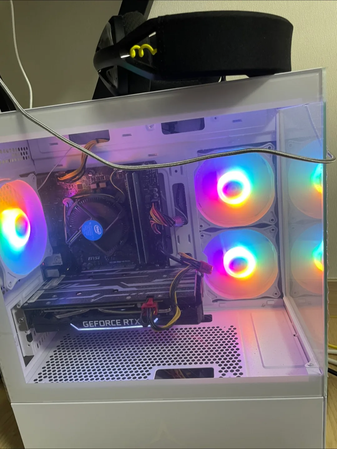 게이밍 컴퓨터 본체 RTX 2060 팝니다