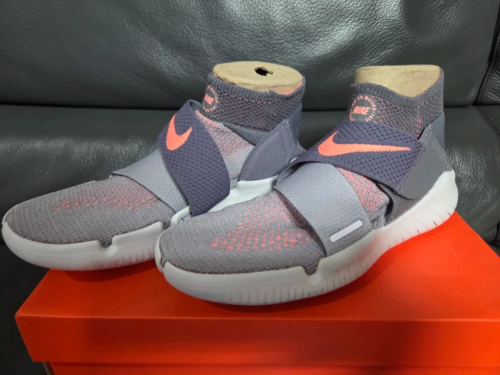 나이키  플라이니트 265 새 운동화