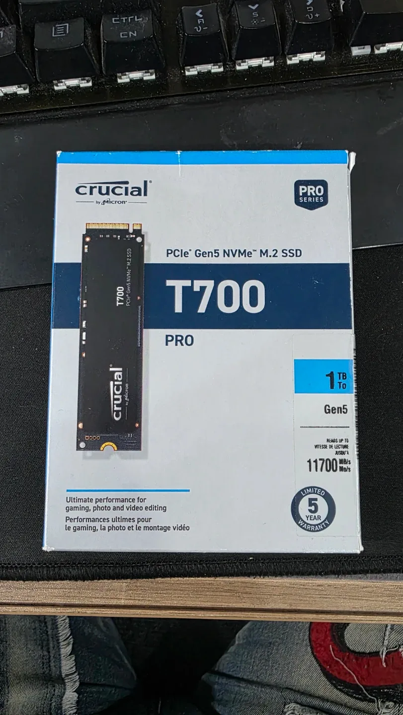 Crucial T700 Pro 1TB Gen5 SSD 새제품