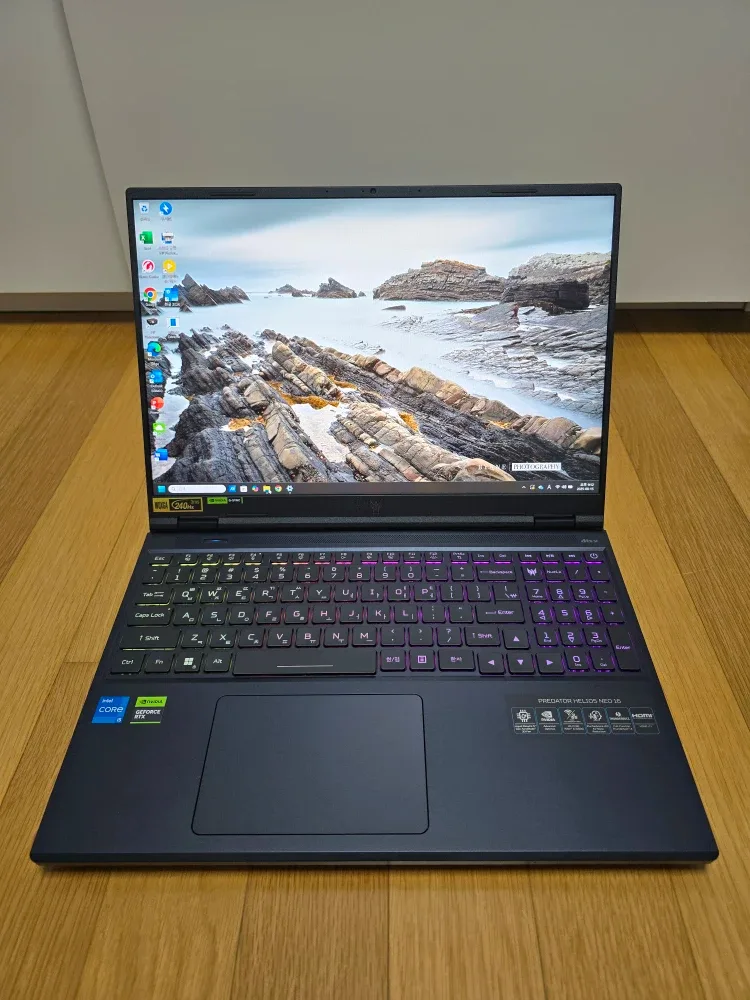에이서 프레데터 헬리오 네오 16, PHN16-72 59C2, 14500HX, RTX4060 팝니다.