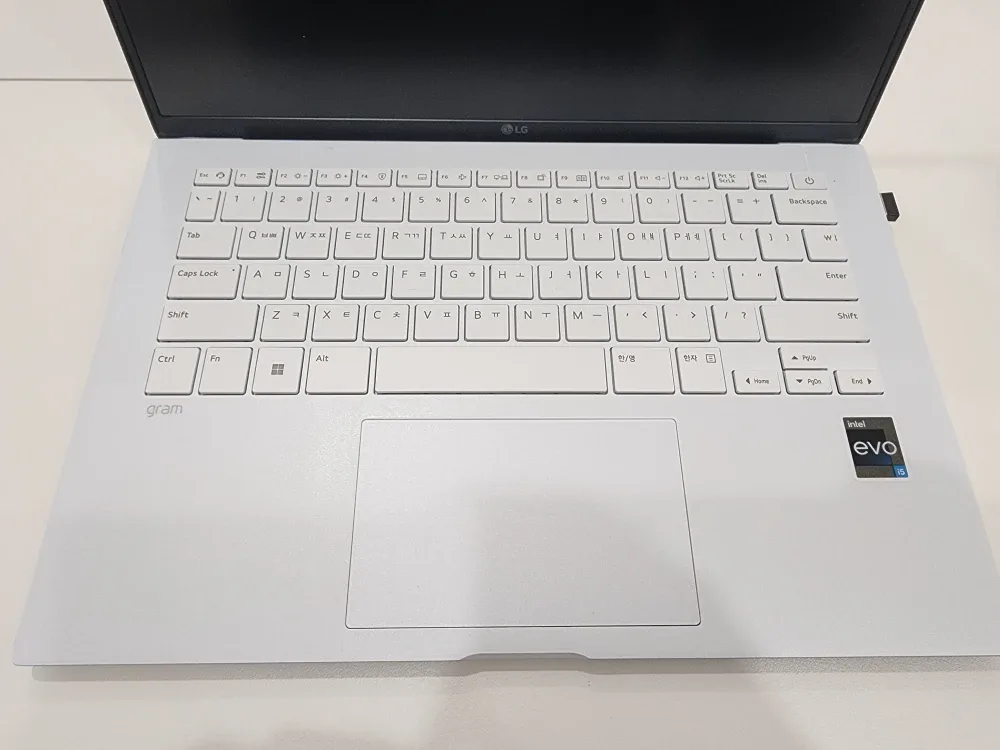 LG 그램 노트북 14Z90R-GA56K 14인치 거의새것