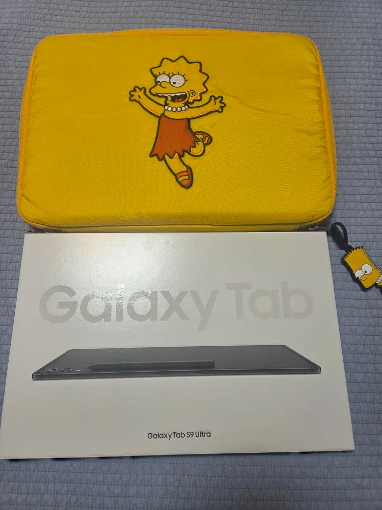 갤럭시 탭 S9 울트라 1TB 풀박스 + 리사 파우치가방