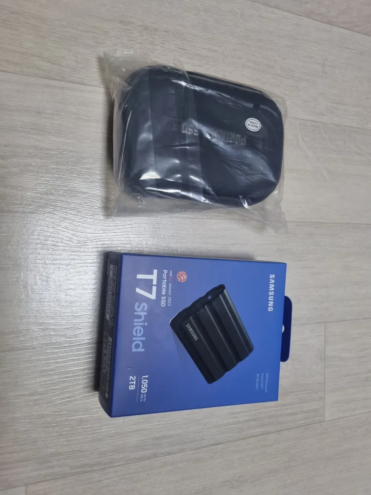 삼성 T7 Shield 2TB 미개봉 새제품