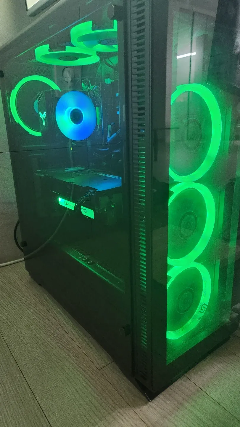 컴퓨터 pc 본체 데스크탑