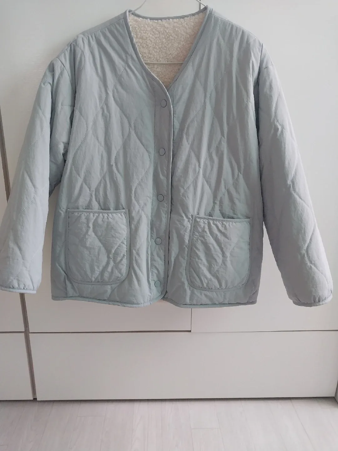 컬리수 양면 퀼팅 양털 자켓 민트 66프리사이즈 중고