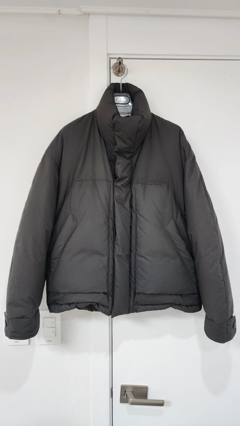 타임옴므 구스다운 숏패딩 점퍼