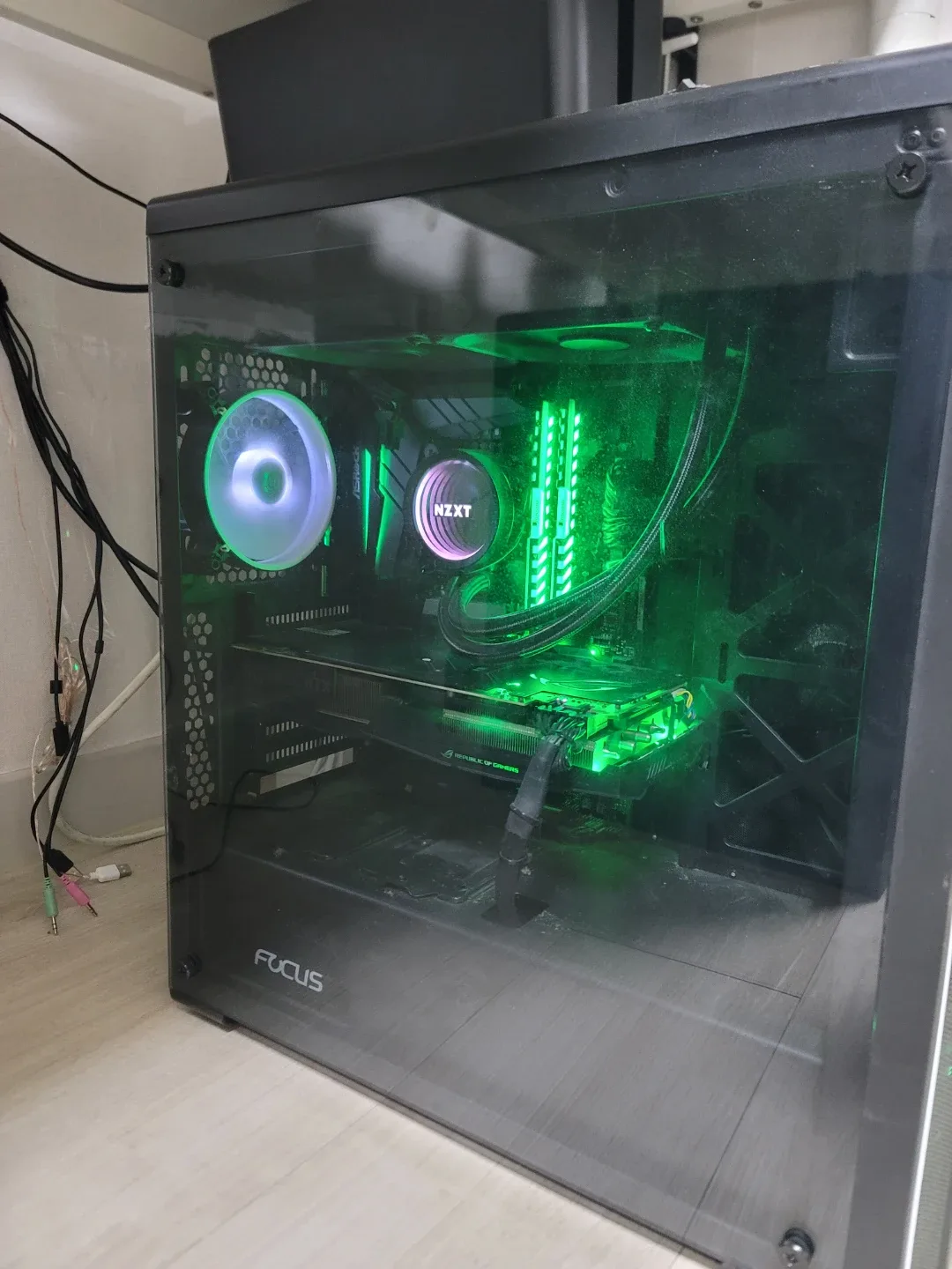 게이밍 PC 본체 i7 9700K RTX 2070