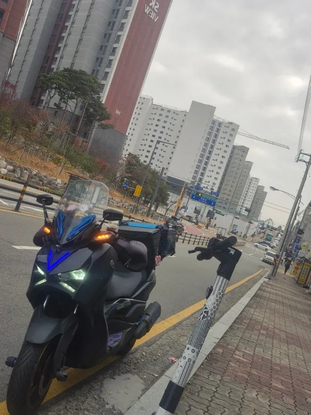xmax300 50000km 팝니다