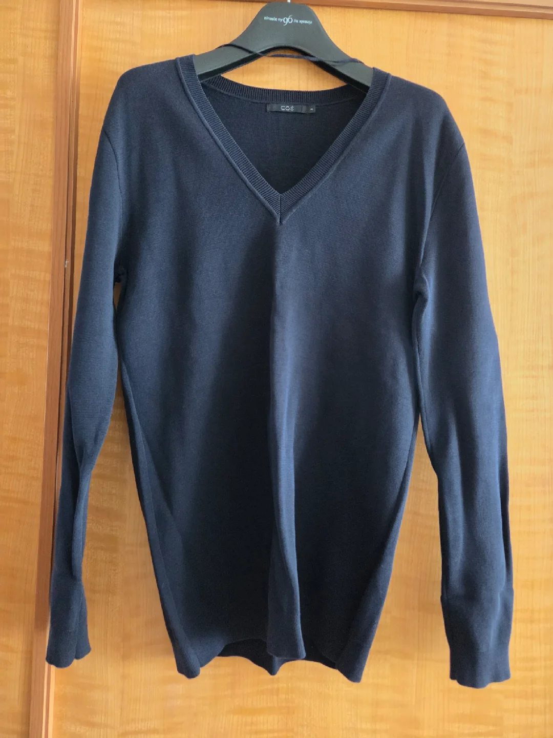 😀COS 짱짱 브이넥 네이비 세련된 V넥 니트 S ㆍ55(할인불가) 🥕