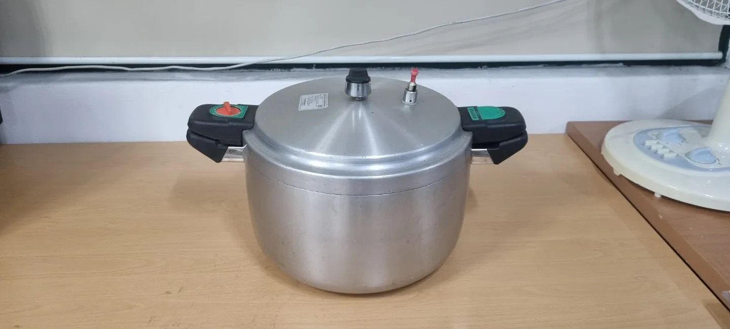 풍년 주물 압력솥 PC-34C 16L 30인용 백숙용