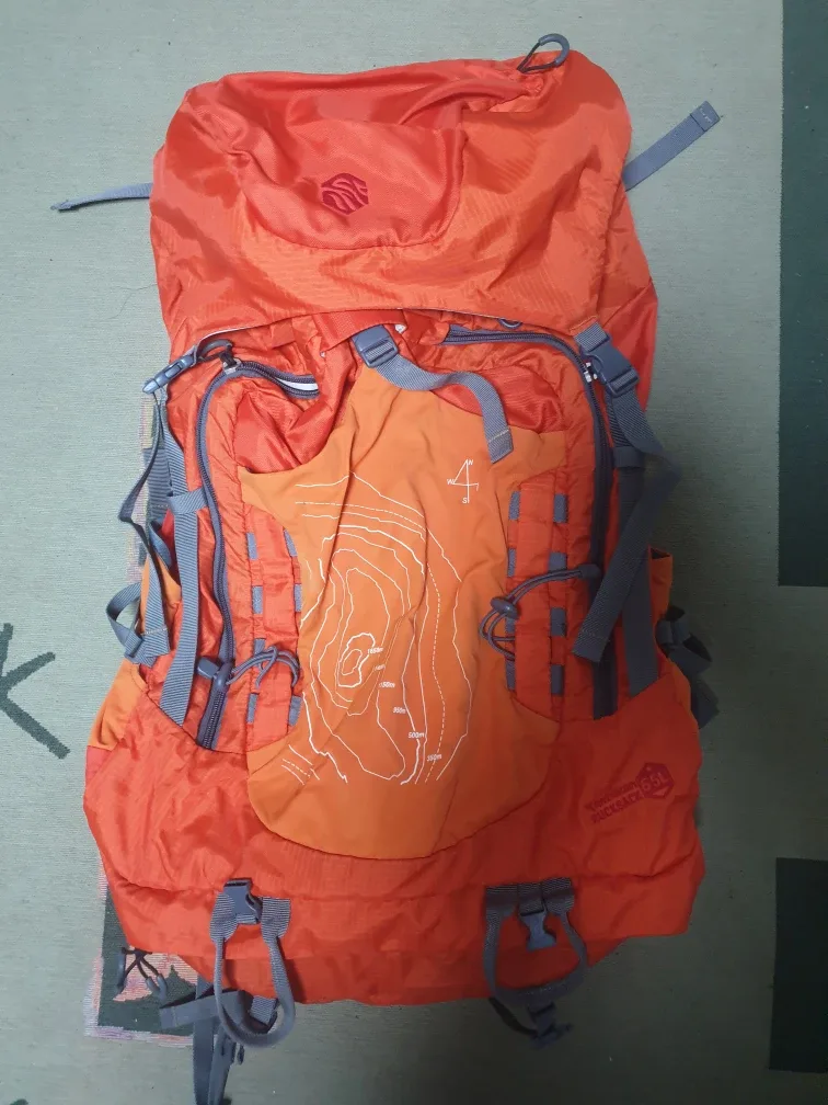 칸투칸 등산 배낭 65l 배낭 판매합니다