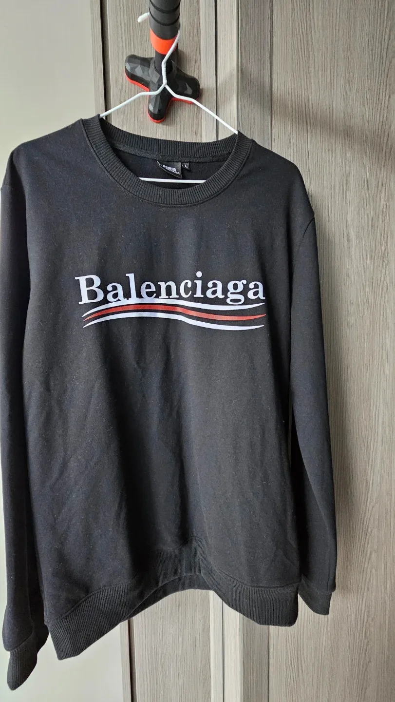 발렌시아가 블랙 로고 맨투맨 L(100)