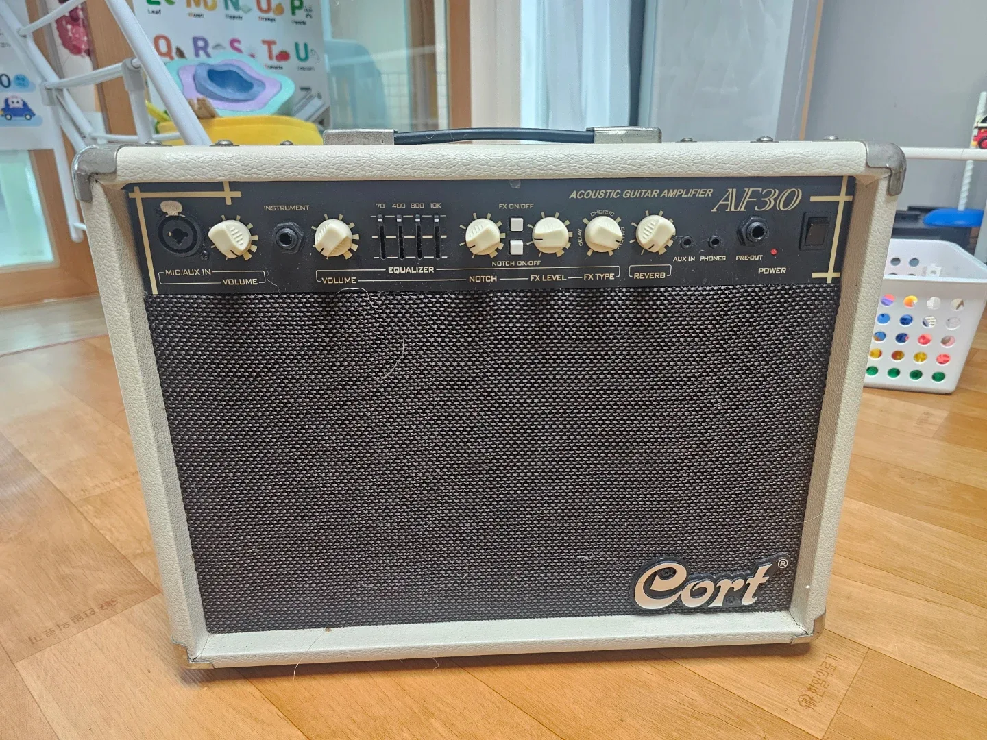 Cort AF30 어쿠스틱 기타 앰프