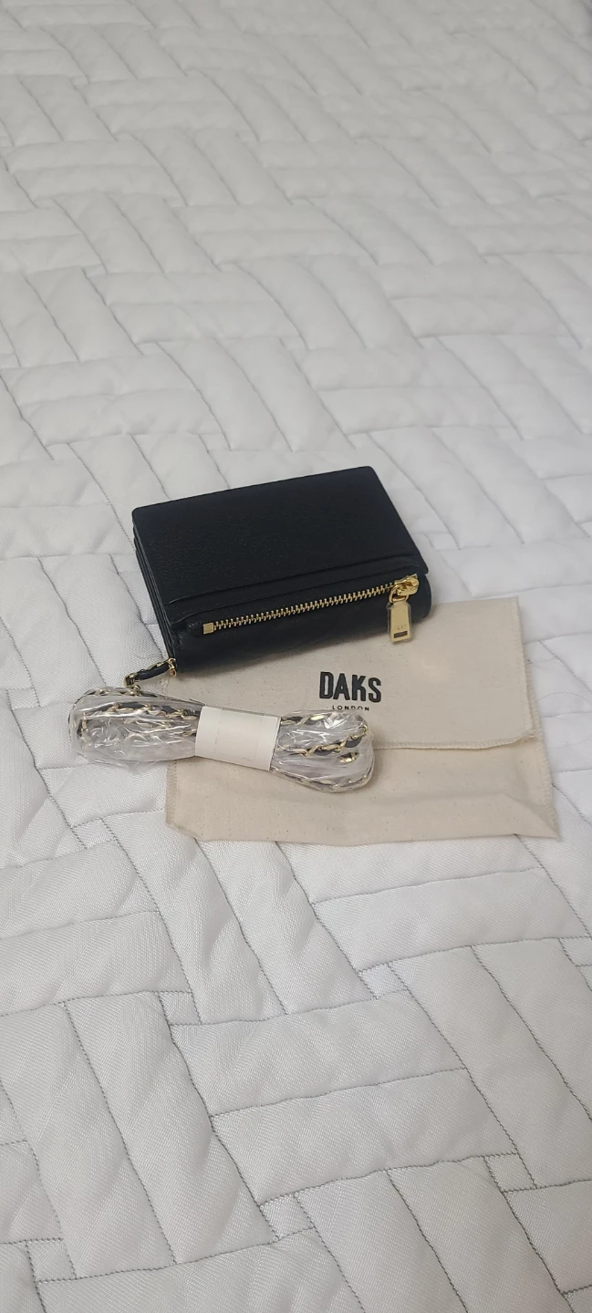 닥스 블랙 퀼팅 체인 카드지갑