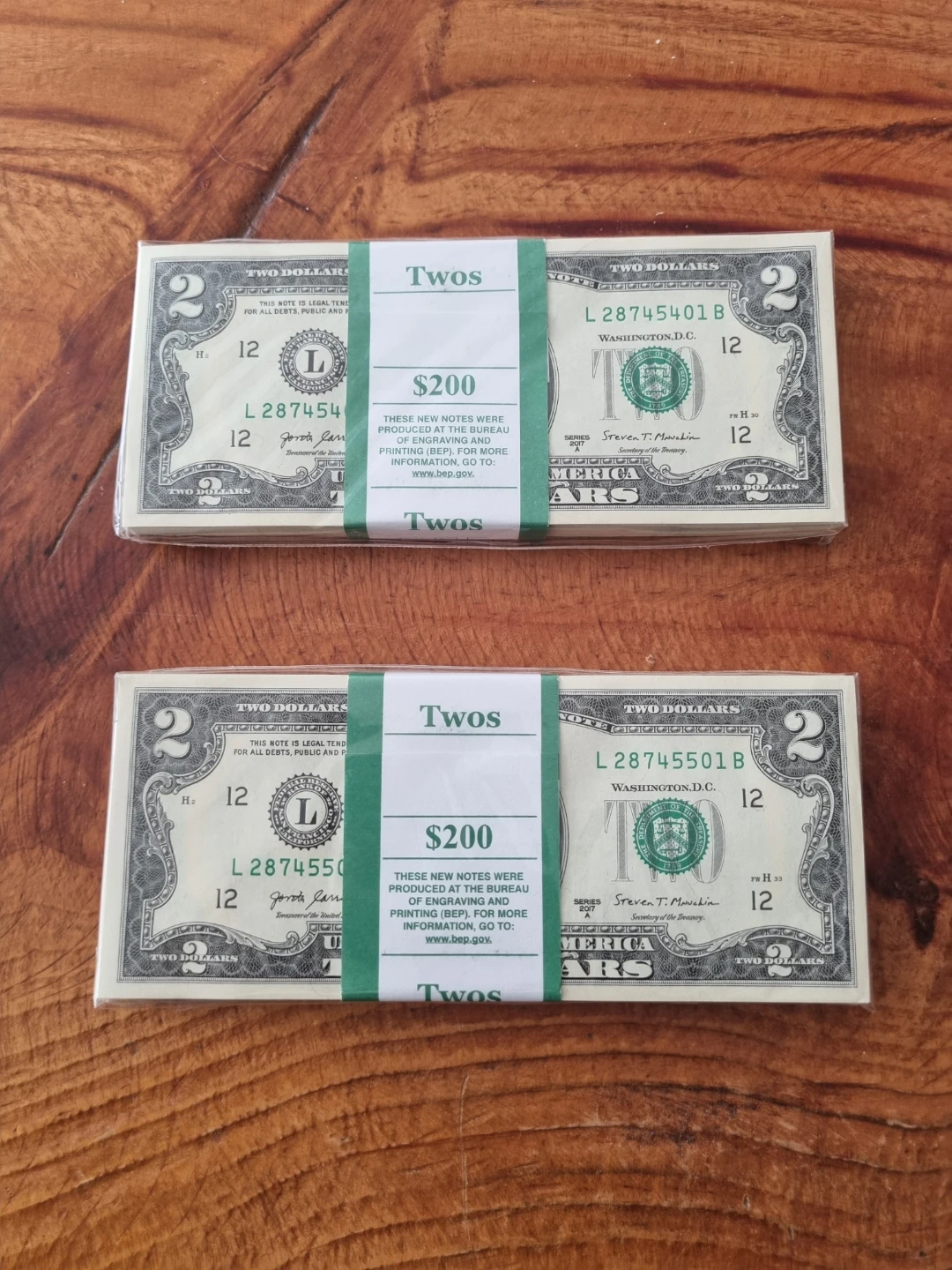 미사용 2달러 지폐 100장