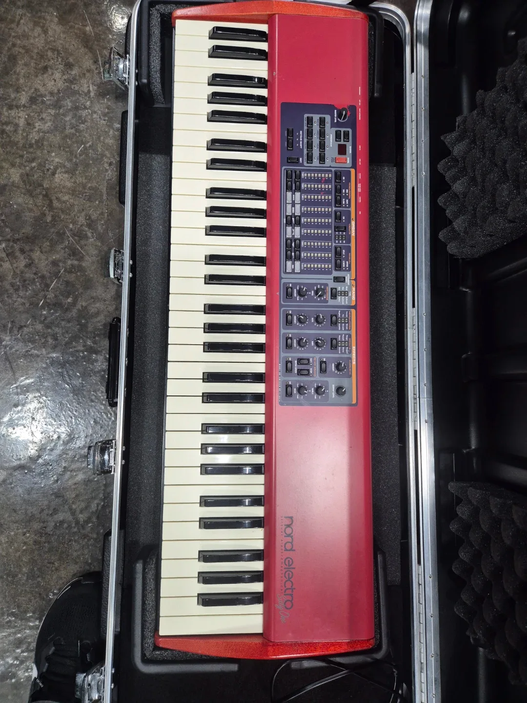 Nord Electro 키보드