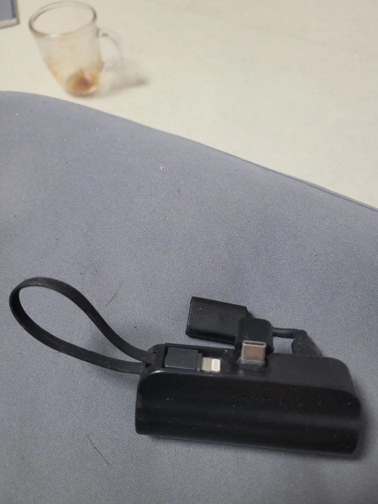 휴대용 보조배터리