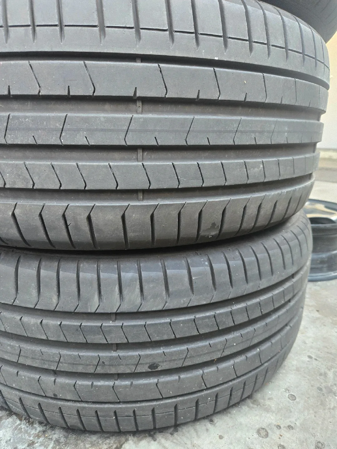 중고타이어 275 40 21 315 35 21