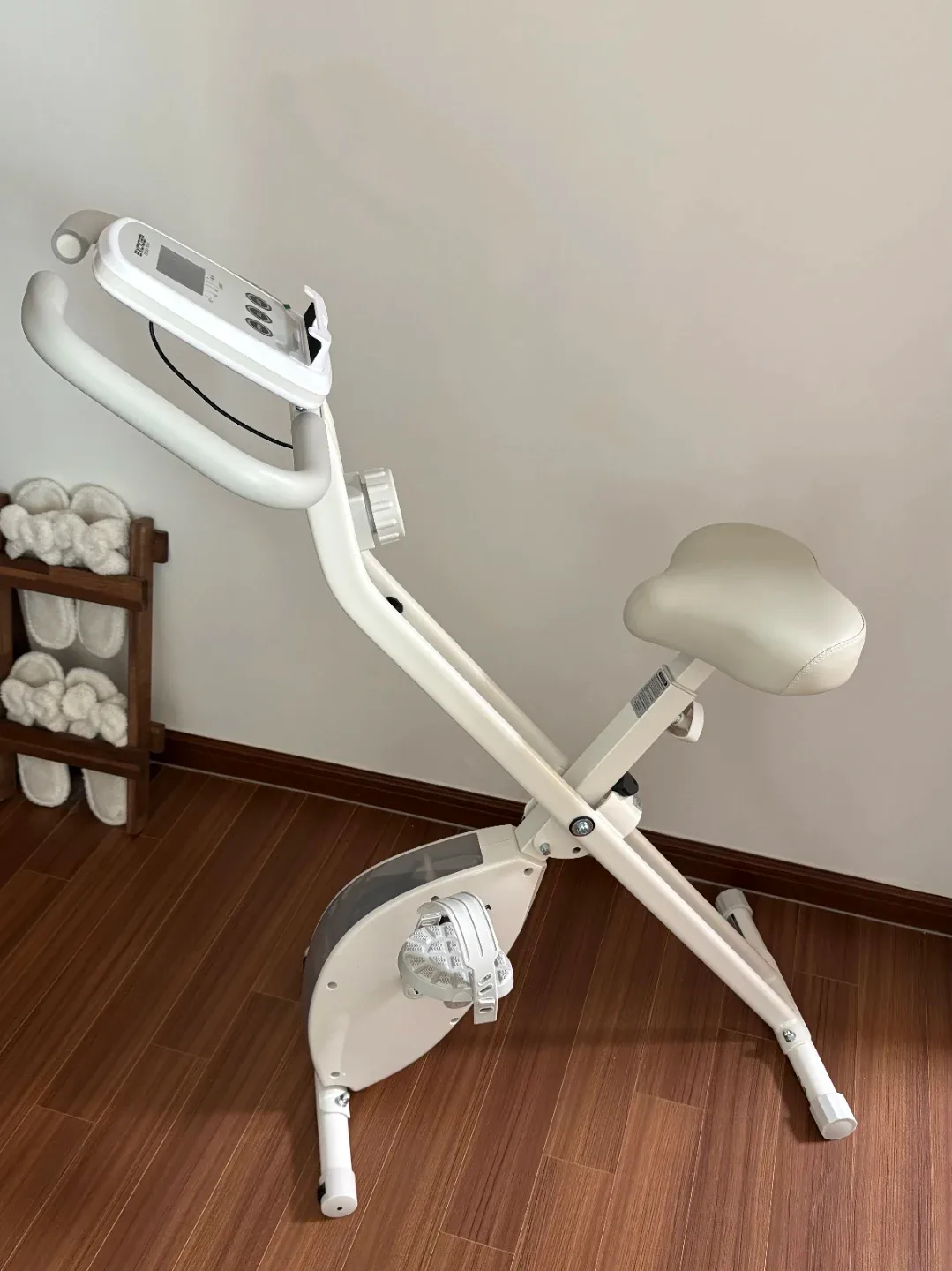 엑사이더 접이식 실내자전거 CF1000C 화이트