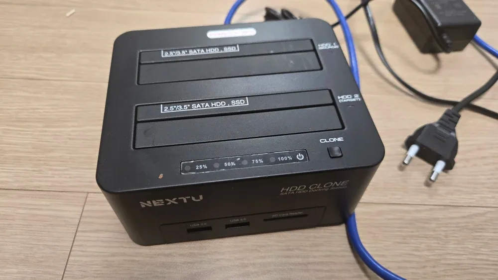 NEXTU HDD 클론 도킹 스테이션