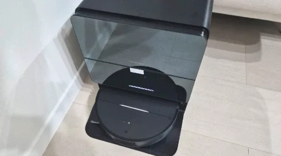로보락 S9 MaxV Ultra 상태깨끗