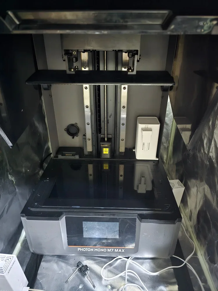 3d 레진 프린터 anycubic m7 max , 경화기 , 레진 판매합니다