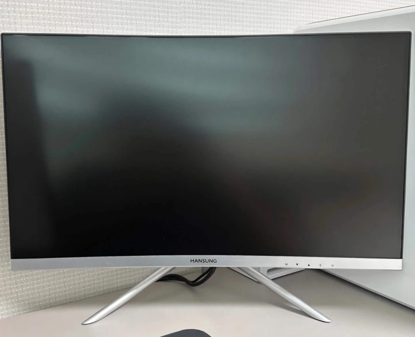 한성 울트론 2457C 커브드 게이밍 모니터 144hz | 디지털기기 | 당근 중고거래