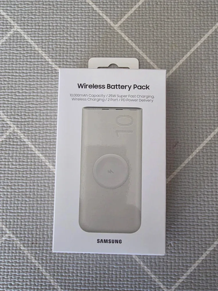 25년 삼성 무선 배터리팩 10000mAh 새제품