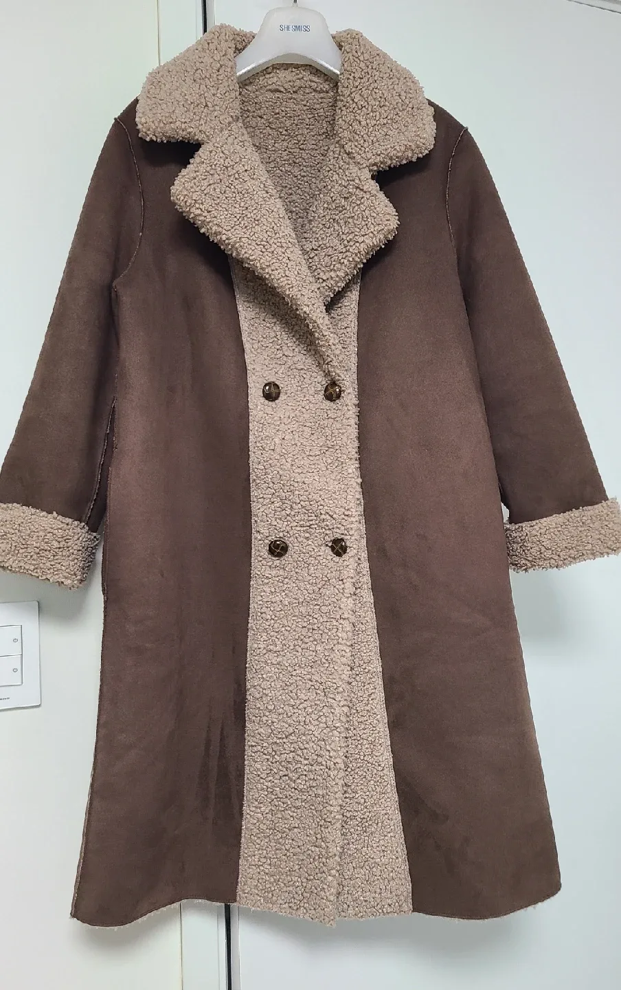 무스탕 뽀글이 리버시블 코트