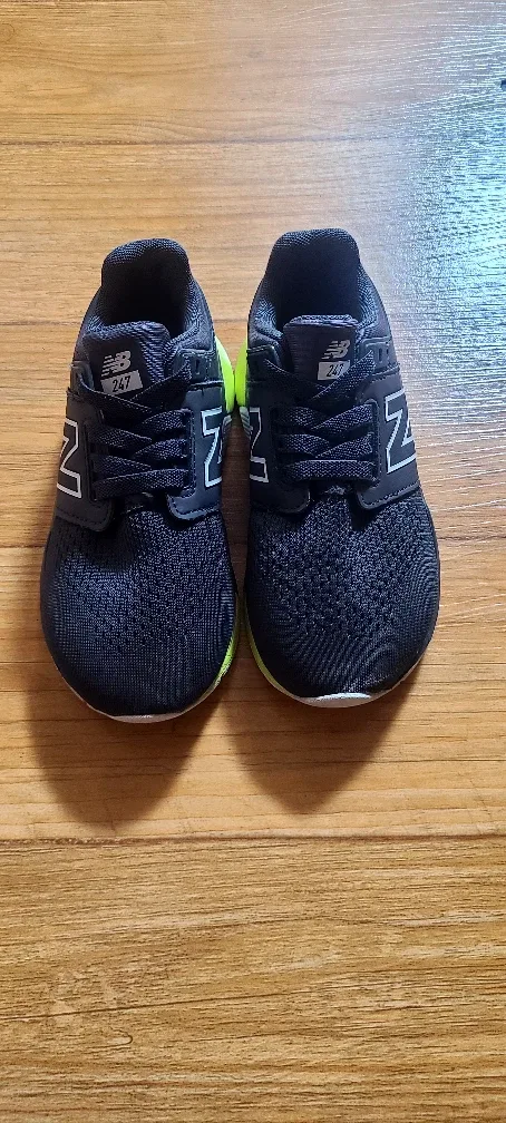 뉴발란스 키즈 운동화