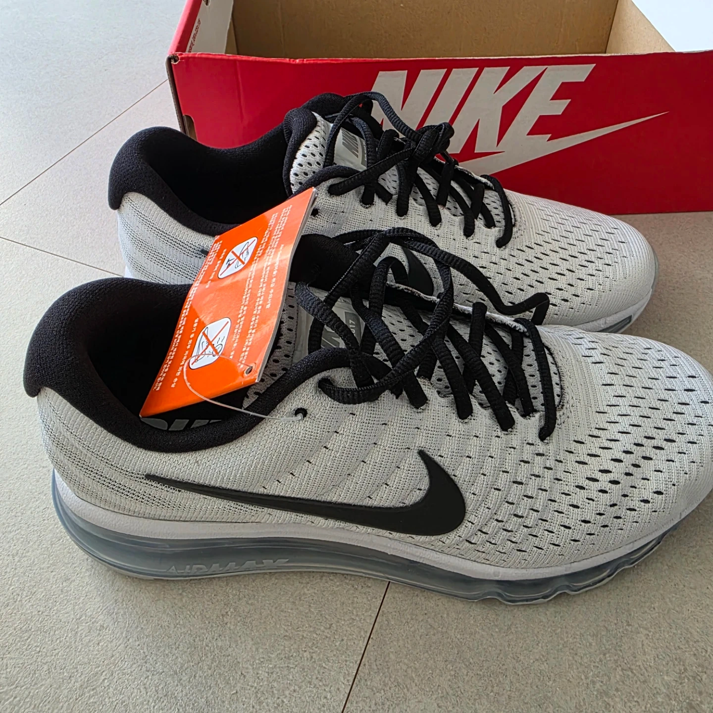 나이키 에어맥스 2017 화이트 250 (새상품) | 남성패션/잡화 | 당근 중고거래
