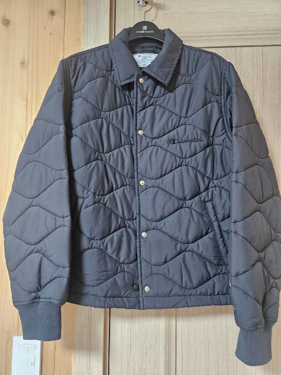 챔피온 퀼팅 자켓 블랙